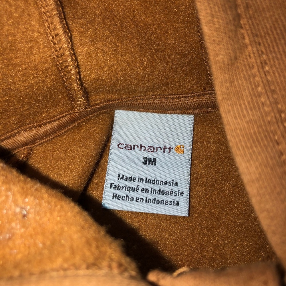 Great condition. worn once. Carhartt suit. 3 month